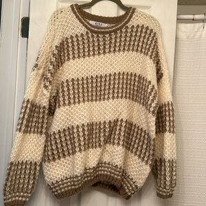 Grey Bandit cream brown knit sweater